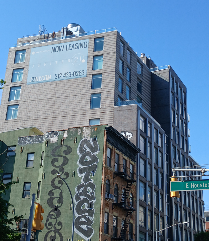 Live in style at Jupiter 21 — a modern residence offering luxury living in the heart of Manhattan. Contemporary designSpacious layouts Premium amenities E Houston St, NYCCall: 212-433-0263 Visit: j21ny.comLimited units available — Inquire today!