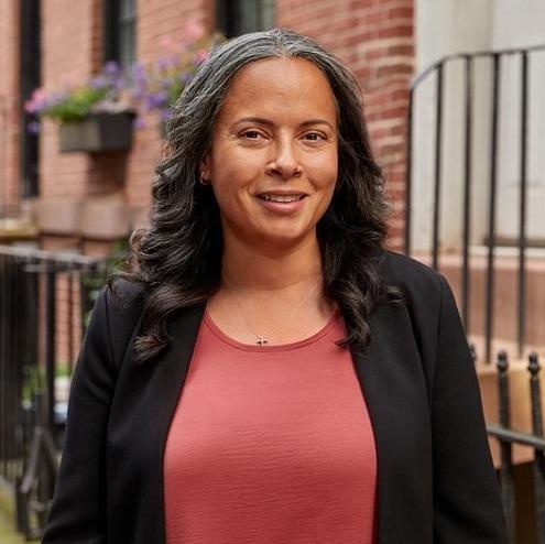Buy or Sell with Roita Roa – Redfin Agent Experienced NYC real estate agent with 20+ years in the market. Specializing in homes across Manhattan, Brooklyn & Westchester. (845) 295‑1738 | ✉️ roita.roa@redfin.com redfin.com/real-estate-agents/roita-roa
